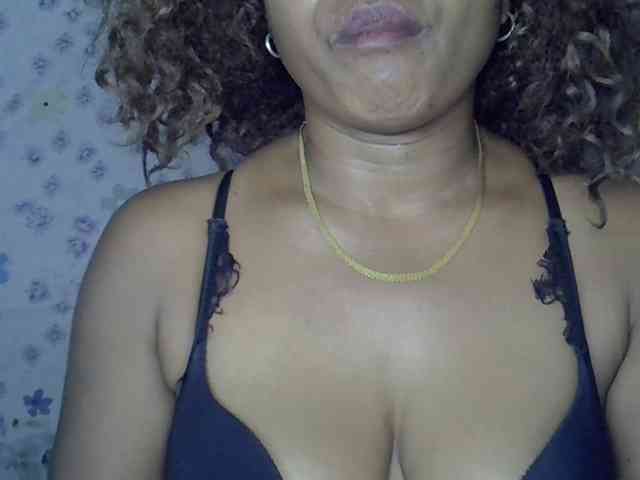Sexywife1 webcam