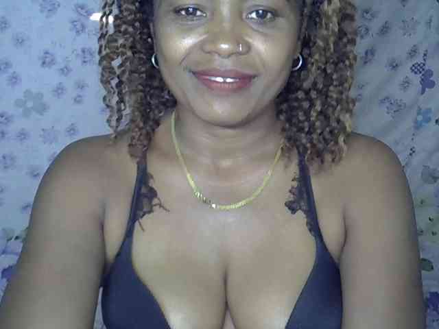 Sexywife1 webcam