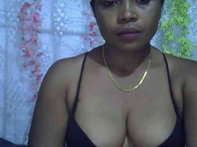 Sexywife1 webcam