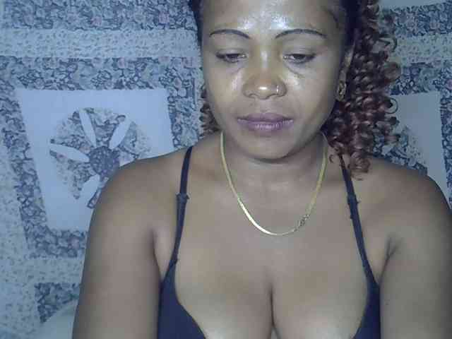 Sexywife1 webcam