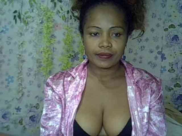 Sexywife1 webcam