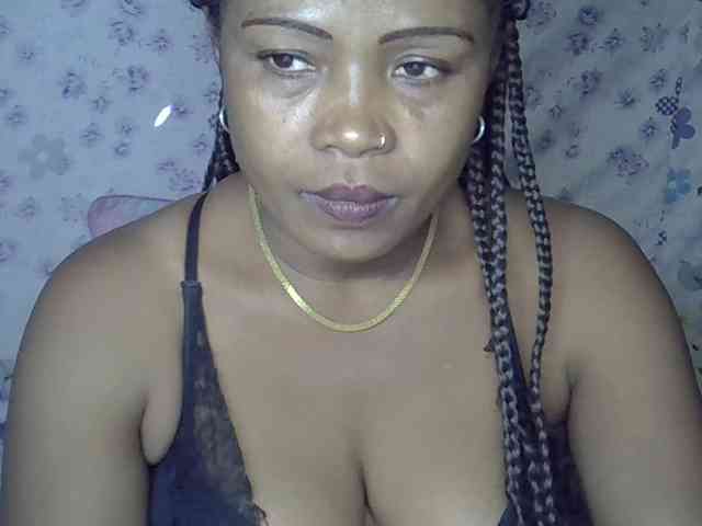 Sexywife1 webcam