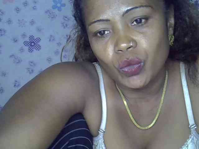 Sexywife1 webcam