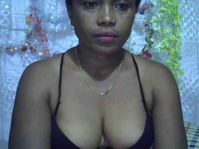 Sexywife1 webcam