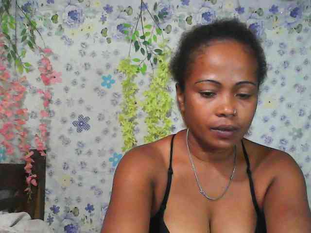 Sexywife1 webcam