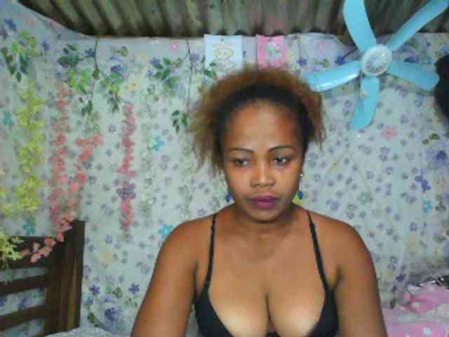 Sexywife1 webcam