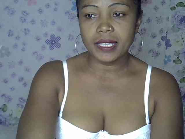 Sexywife1 webcam