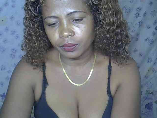 Sexywife1 webcam