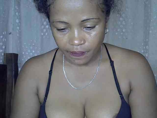 Sexywife1 webcam
