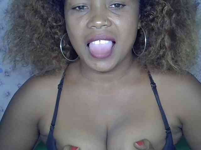 Modèle: Sexywife1