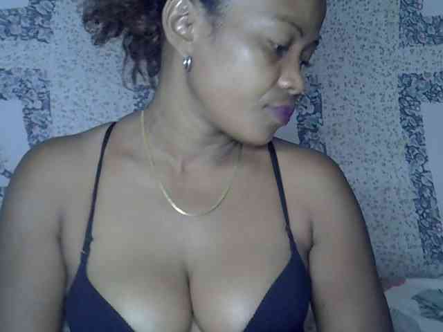Sexywife1 webcam