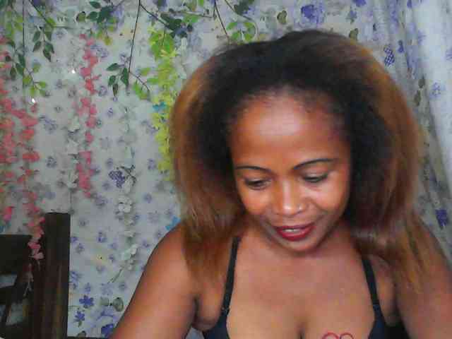 Sexywife1 webcam