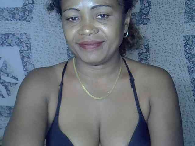Sexywife1 webcam