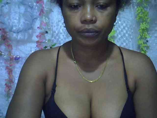 Sexywife1 webcam