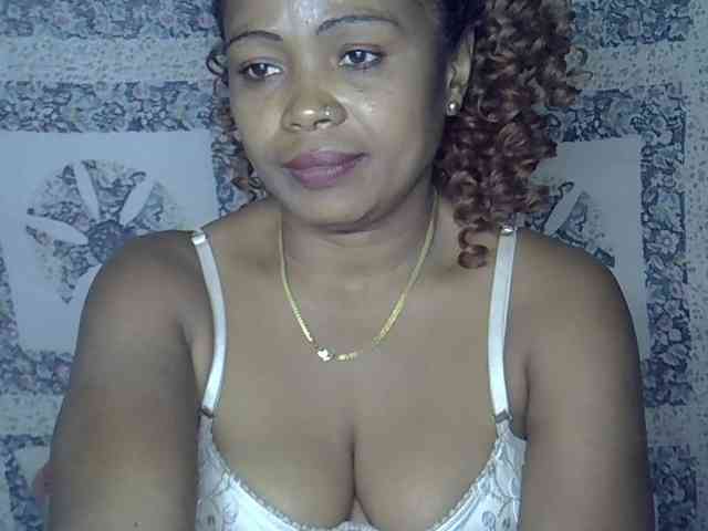 Sexywife1 webcam