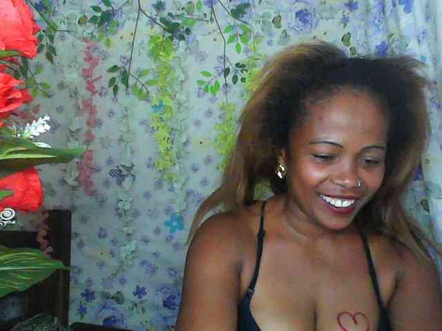 Sexywife1 webcam