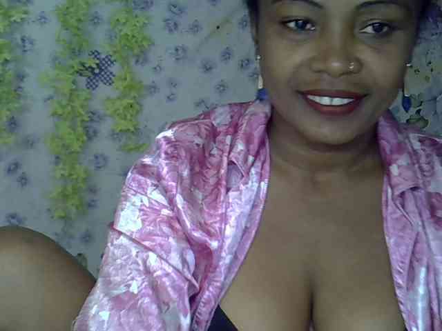 Sexywife1 webcam