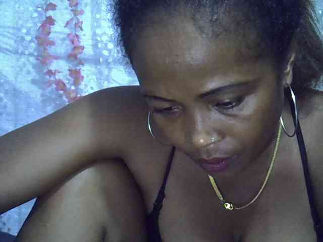 Sexywife1 webcam