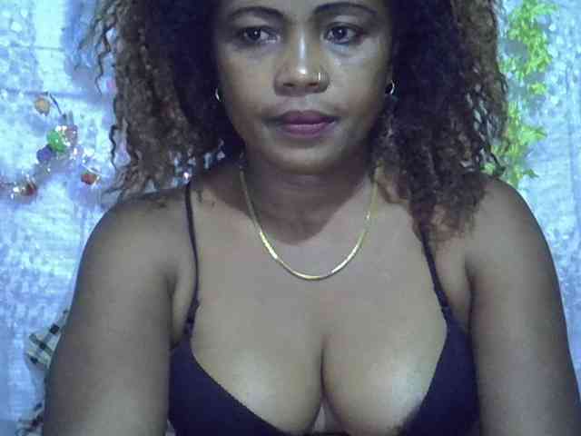 Modèle: Sexywife1