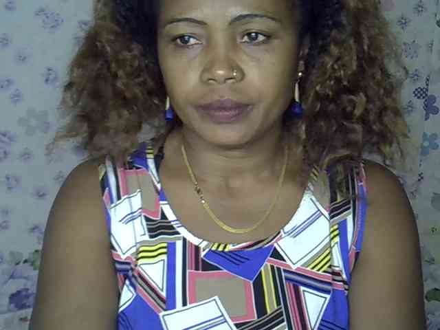 Sexywife1 webcam