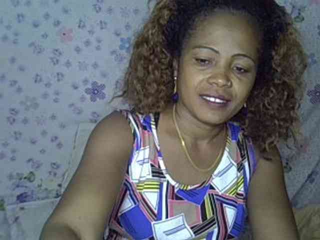 Sexywife1 webcam
