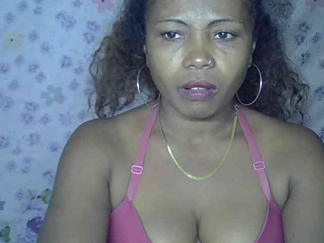Sexywife1 webcam