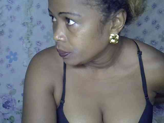 Sexywife1 webcam