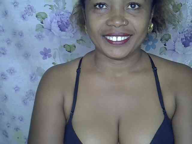 Sexywife1 webcam