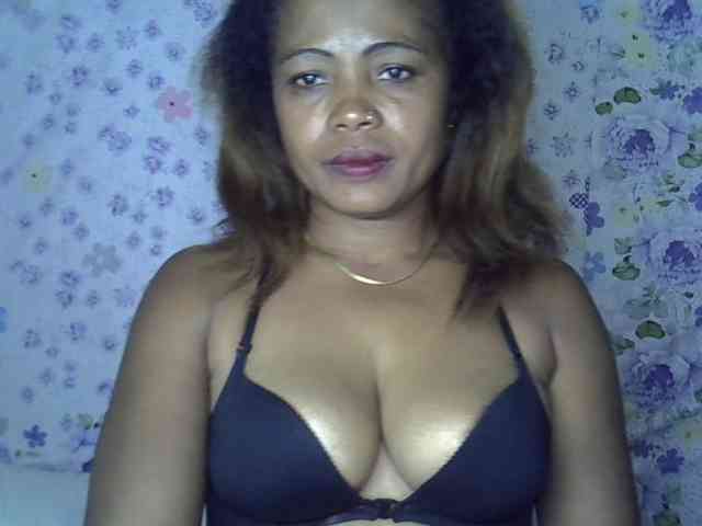 Sexywife1 webcam
