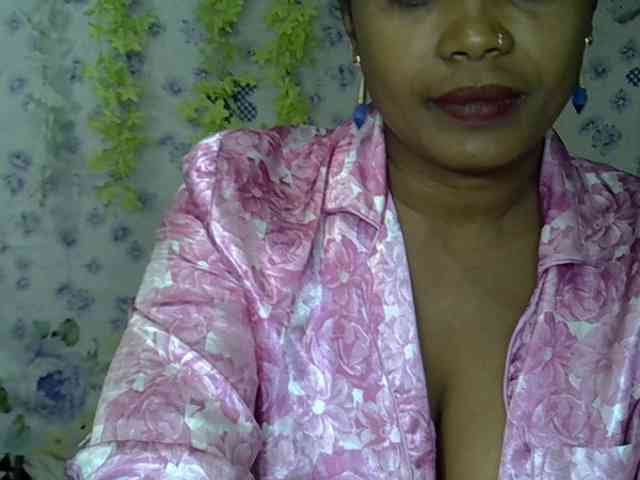 Sexywife1 webcam