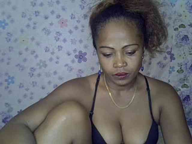 Sexywife1 webcam