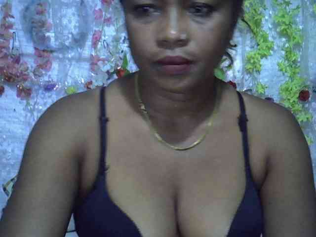 Modèle: Sexywife1