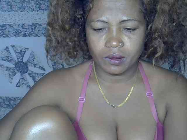 Sexywife1 webcam