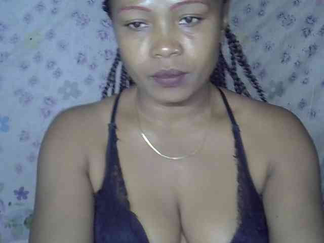 Sexywife1 webcam