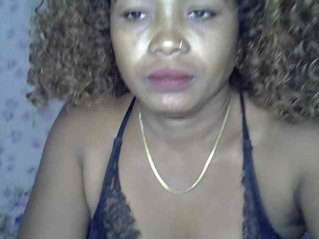 Sexywife1 webcam