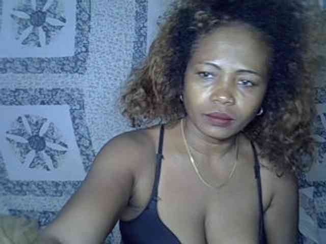 Sexywife1 webcam