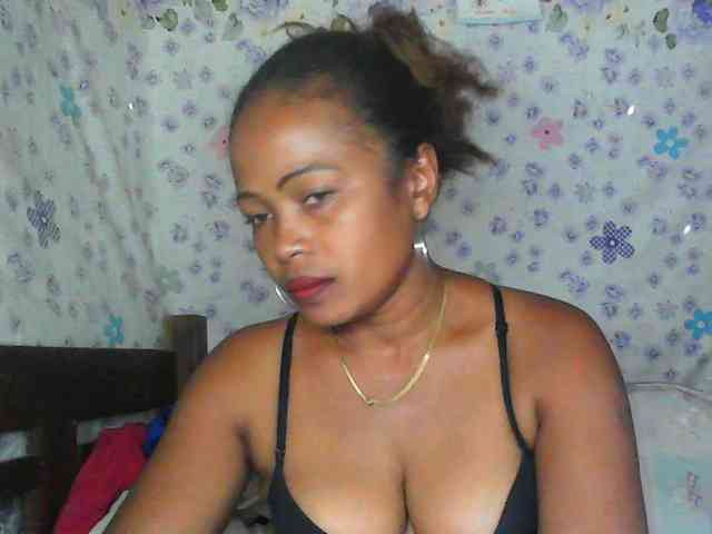 Sexywife1 webcam