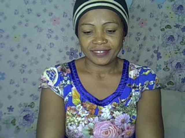 Sexywife1 webcam