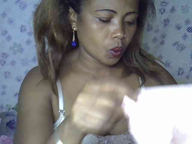 Sexywife1 webcam