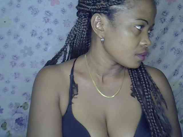 Sexywife1 webcam
