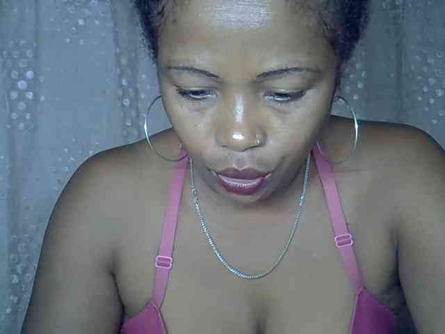 Sexywife1 webcam