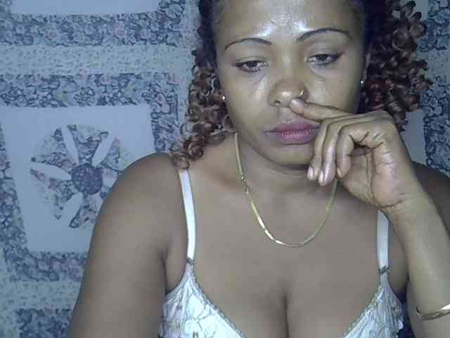 Sexywife1 webcam