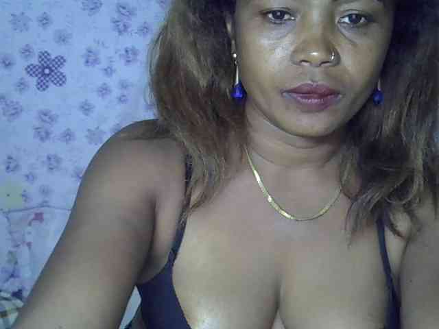 Sexywife1 webcam
