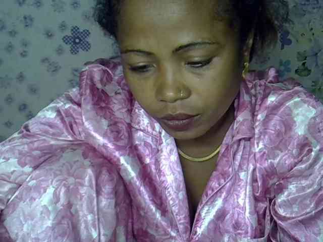 Sexywife1 webcam