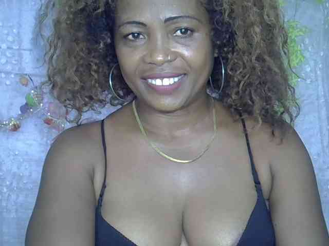 Modèle: Sexywife1
