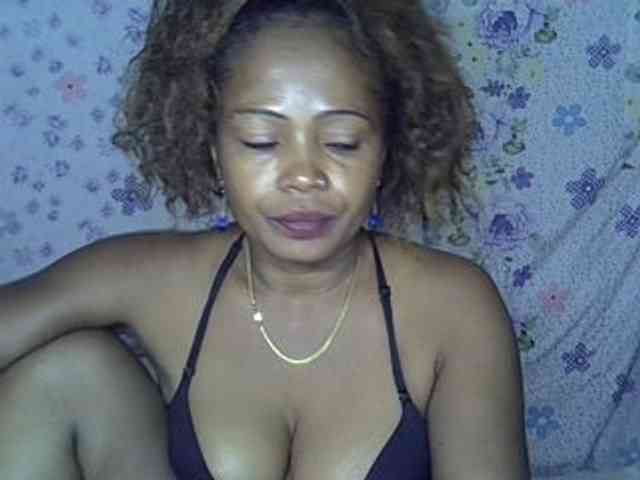 Sexywife1 webcam