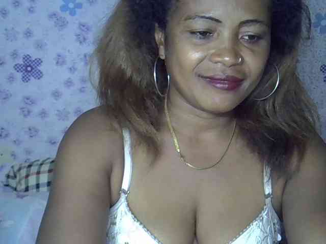 Sexywife1 webcam