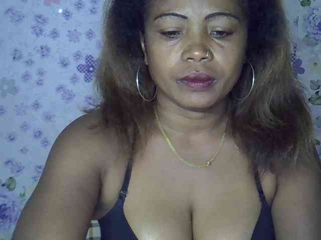 Sexywife1 webcam