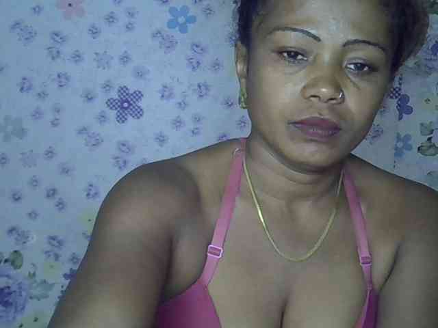 Sexywife1 webcam