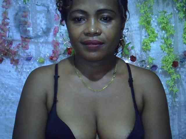 Sexywife1 webcam